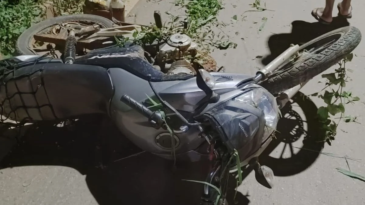 Motociclista de 41 anos morre em acidente na zona rural de Itarana, ES. Saiba mais sobre as circunstâncias e medidas de segurança em estradas rurais.