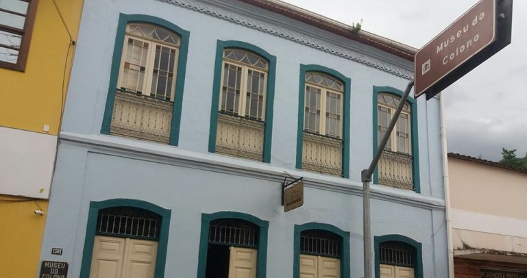 "exposição carnaval Santa Leopoldina", "museu do colono ES", "história do carnaval capixaba".